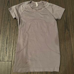 Lululemon Swiftly Tech Light Purple